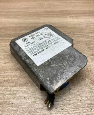 Volkswagen Sharan Airbag control unit/module 6Q0909601 5WK42865