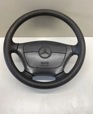 Mercedes-Benz Vito Viano W638 Steering wheel 10957A1