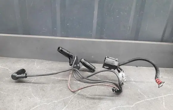 BMW 3 E90 E91 Plug wire 758061204B