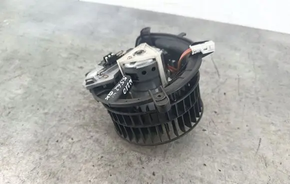 Mercedes-Benz E W210 Heater fan/blower 