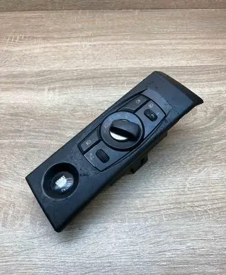 BMW 5 E60 E61 Light switch 6988555
