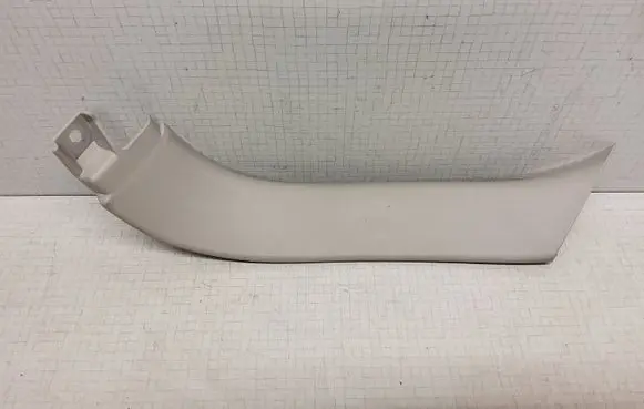 Toyota Avensis T250 Other sill/pillar trim element 6793705020