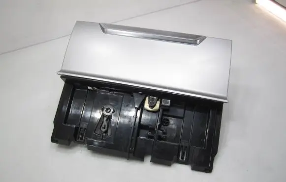 Volkswagen PASSAT B8 Ashtray (front) 3G1863284A 635168