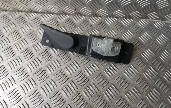 Opel Vivaro Rear door interior handle