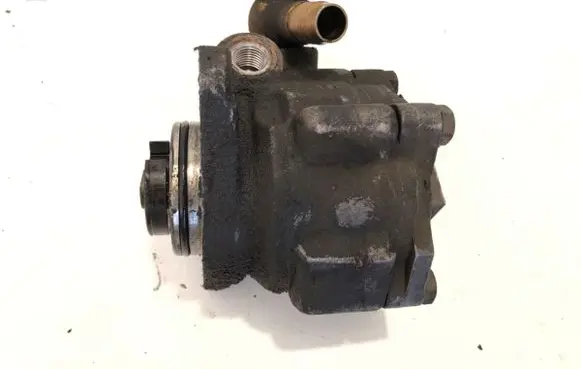 Iveco Daily 3rd gen Power steering pump