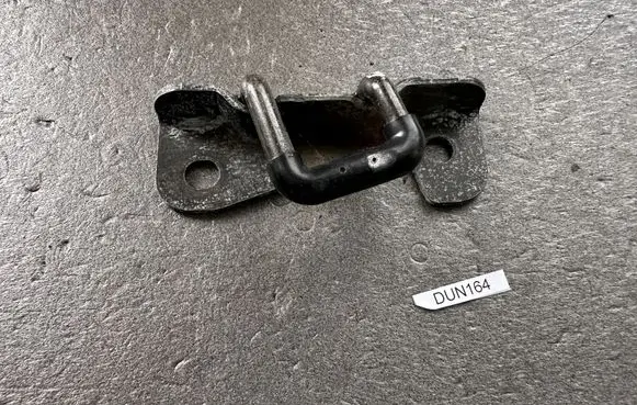 Nissan Patrol Y61 Rear door check strap stopper 90574VB000