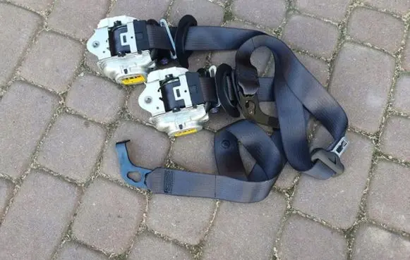Opel Astra K Front seatbelt 878539800000430