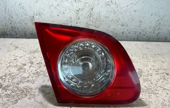 Volkswagen PASSAT B6 Tailgate rear/tail lights 3C5945093