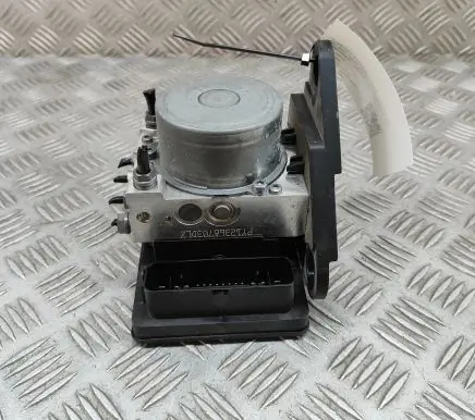 Skoda Enyaq iV ABS Pump 1EA614517T 1EA614517