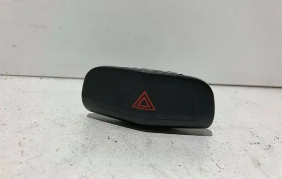 Nissan Primera Hazard light switch NILES06016