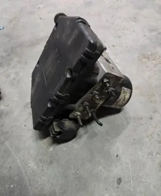 Mercedes-Benz C W203 ABS Pump A2035451632 2BU1D22G