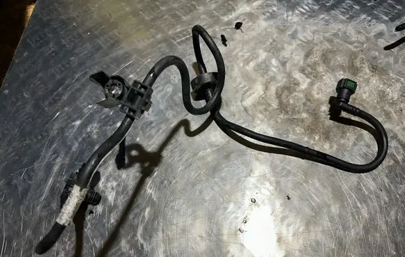Peugeot 308 Valve vacuum 9810806380