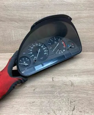 BMW 5 E39 Speedometer (instrument cluster) 6914874 110008784