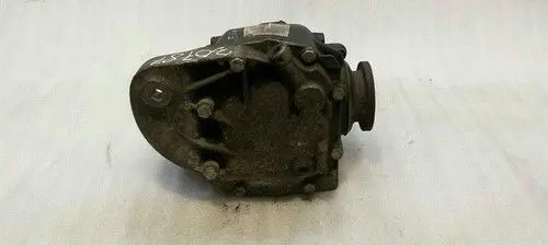 BMW 5 E60 E61 Rear differential/diff mount bracket 33107560882