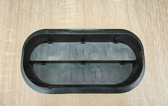 Audi A4 S4 B9 Quarter panel pressure vent 6R0819465
