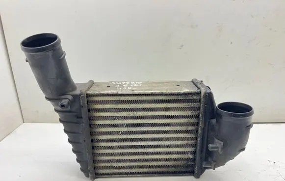 Skoda Superb B5 (3U) Intercooler radiator 1575612