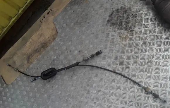 Fiat Doblo Gear shift cable linkage 46807039