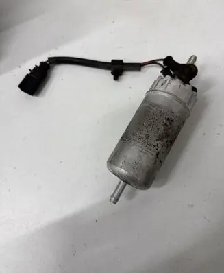 Audi A3 S3 8P Fuel injection high pressure pump 1K0906089A 00708000 0580464191