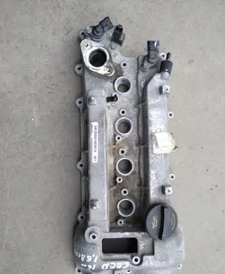 KIA Pro Cee'd II Rocker cam cover 