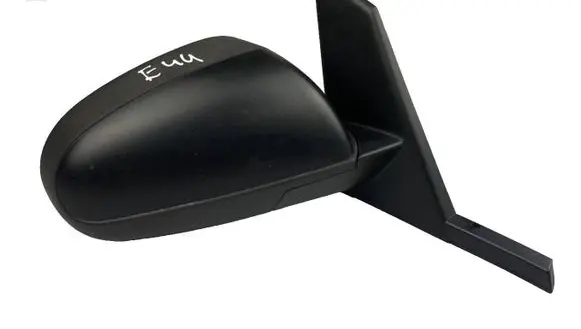 Mitsubishi Colt Front door electric wing mirror E9014259