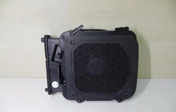 BMW 2 F45 Subwoofer speaker 9275995 R826