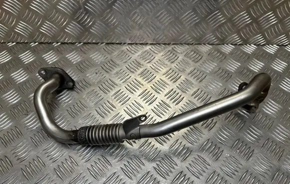 Volkswagen Tiguan EGR valve line/pipe/hose 03L131521