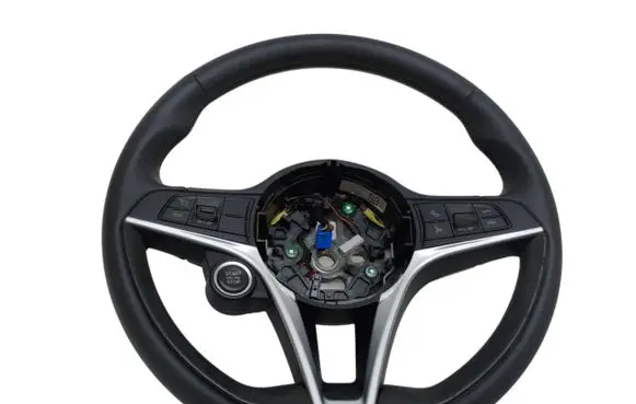 Alfa Romeo Giulia Steering wheel 1049923X66 01561262870