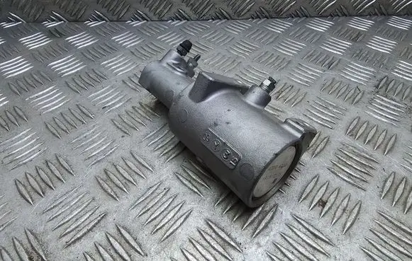 Toyota Prius (XW30) Master brake cylinder 4727047030