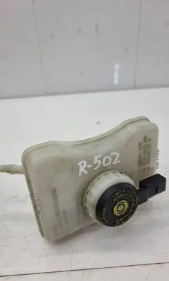 Audi A6 S6 C7 4G Brake fluid reservoir 8K0611301A