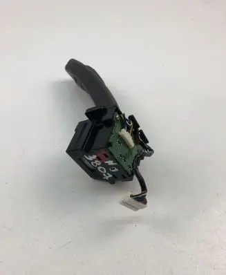 Volvo V70 Indicator stalk 31264169