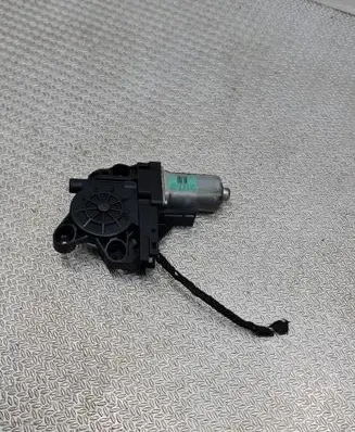 Ford Focus C-MAX Front door window regulator motor 979036100 WR12638