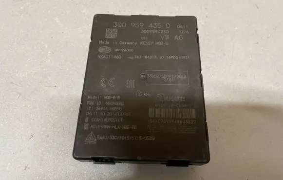 Volkswagen PASSAT B8 Keyless (KESSY) go control unit/module 3Q0959435D