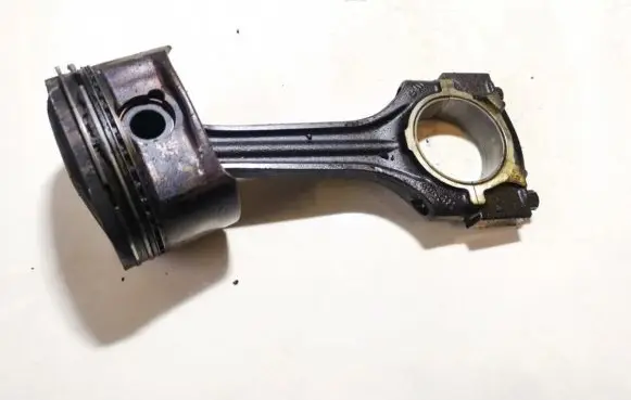 Mercedes-Benz C W202 Piston with connecting rod