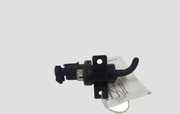 Opel Insignia A Turbo solenoid valve 55566051