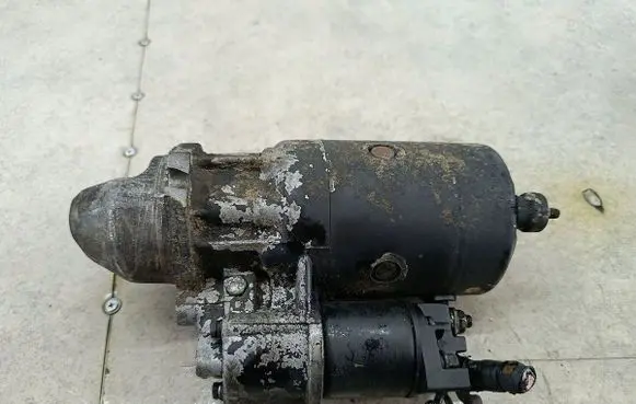 BMW 5 E34 Starter motor 