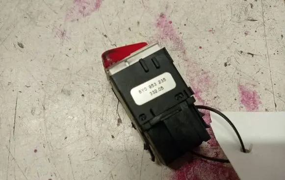 Volkswagen Transporter - Caravelle T5 Hazard light switch 6Y0953235
