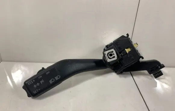 Volkswagen Golf Plus Indicator stalk 1K0953513A