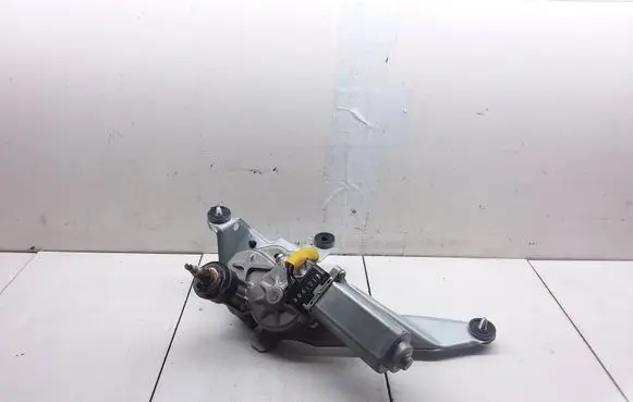 KIA Carens II Rear window wiper motor 987001D000
