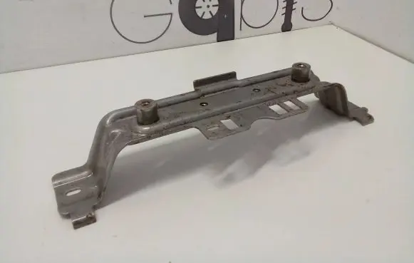 BMW iX Battery bracket 1430640 08747-13