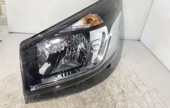 Renault Trafic III (X82) Headlight/headlamp 1EE01141031 260604842R