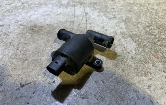 Volkswagen Atlas Electric auxiliary coolant/water pump 4H0121671D