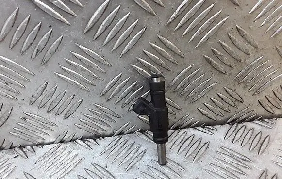 Audi TT Mk1 Fuel injector 0280155897