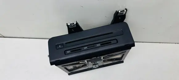 Audi A5 Radio/CD/DVD/GPS head unit 8W0035192K 8W0035192A