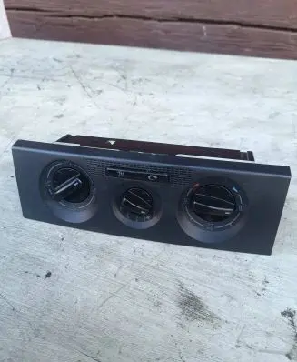 Skoda Fabia Mk1 (6Y) Climate control unit 6Y0820045B 901511760007