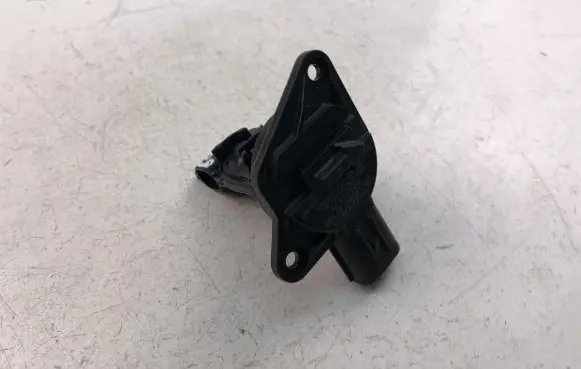 Volvo V40 Mass air flow meter 31430000