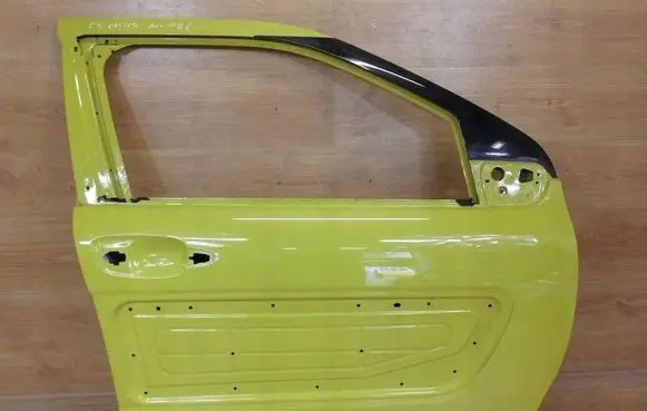 Citroen C4 Cactus Front door 9801012880
