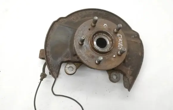 Honda CR-V Front wheel hub