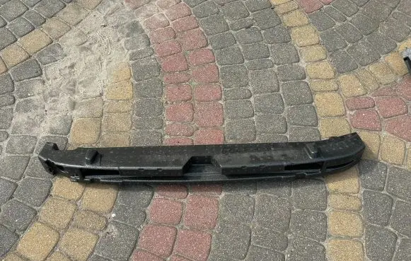 Volkswagen Golf VII Front bumper foam support bar 5G0807248G