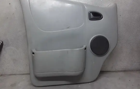 Opel Vivaro Door card panel trim set 91165801 91165802
