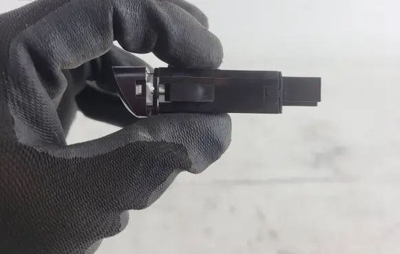 Volvo S80 Hazard light switch 9168302 98W353